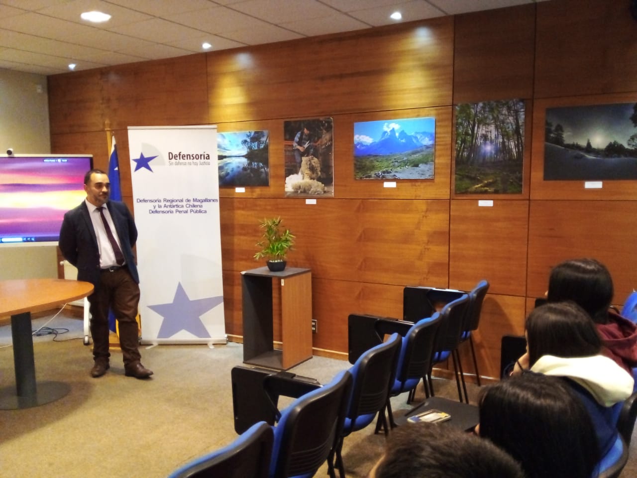 VISITA A DEPENDENCIAS DE LA DEFENSORIA PENAL