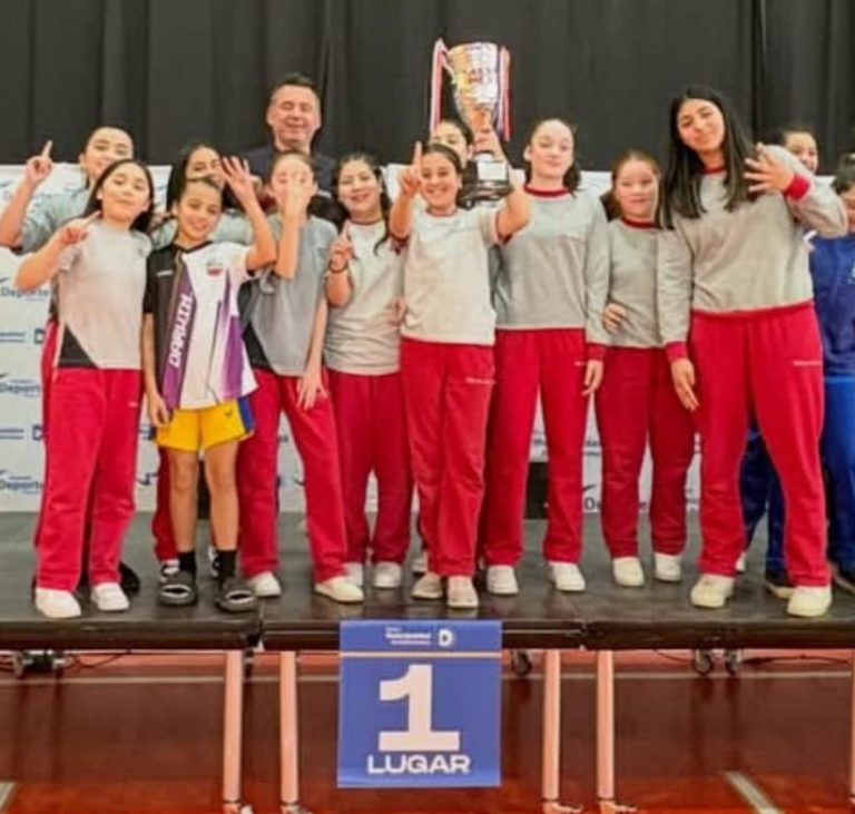 FELICITACIONES A NUESTRAS CAMPEONAS EN LIGA ESCOLAR DE BASQUETBOL 2025