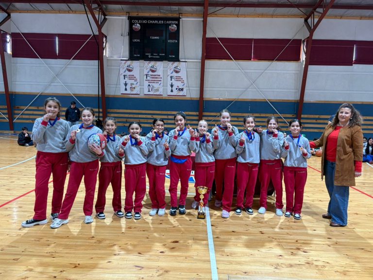 CIERRE DE ORO PARA EL BÁSQUETBOL ESCOLAR